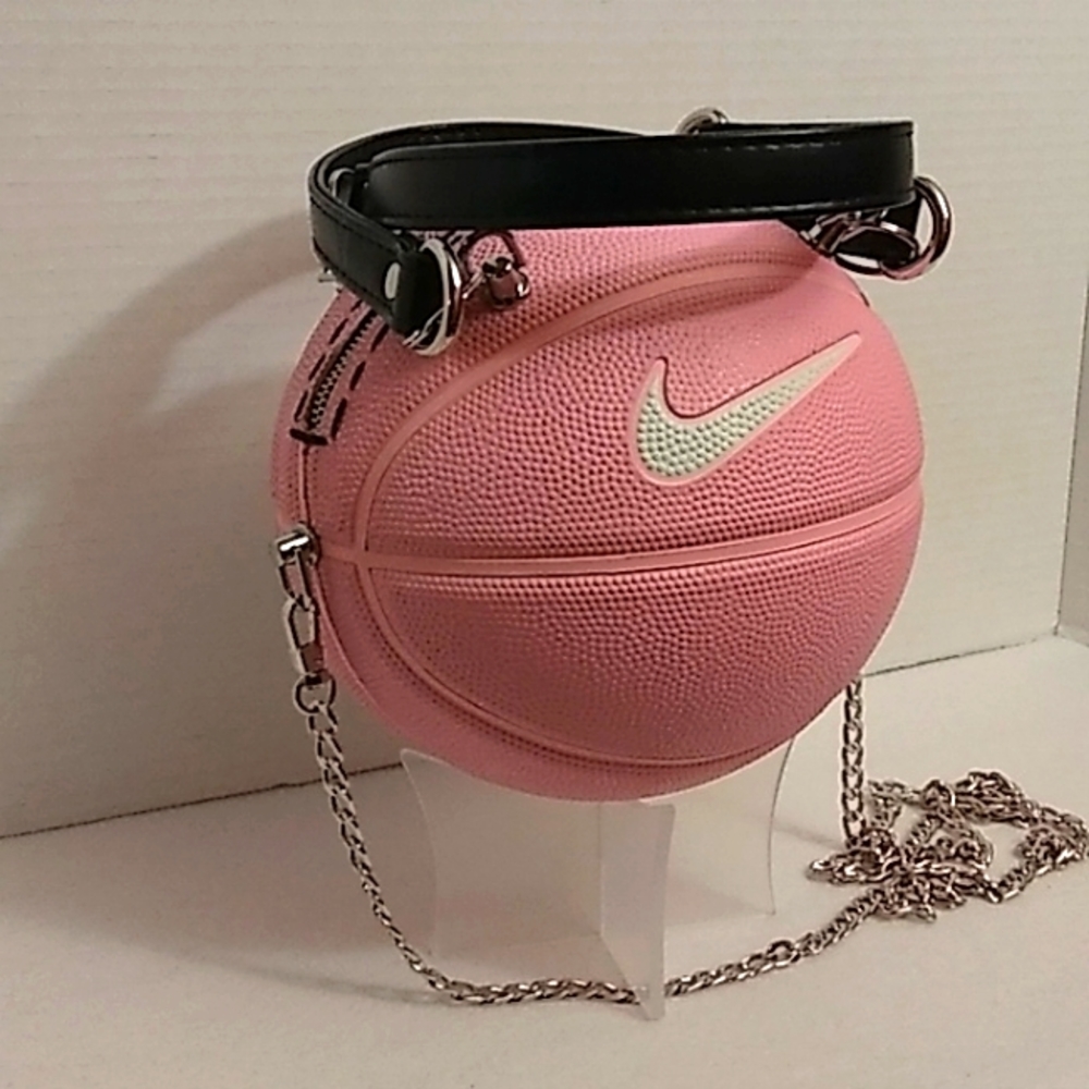 NWT HANDMADE SMALL NIKE SKILLS PINK 🩷 BASKETBALL PURSE 🏀 - Picture 7 of 12